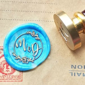 Leaf Ring Initials - Customised 25mm Wax Seal Stamp Head